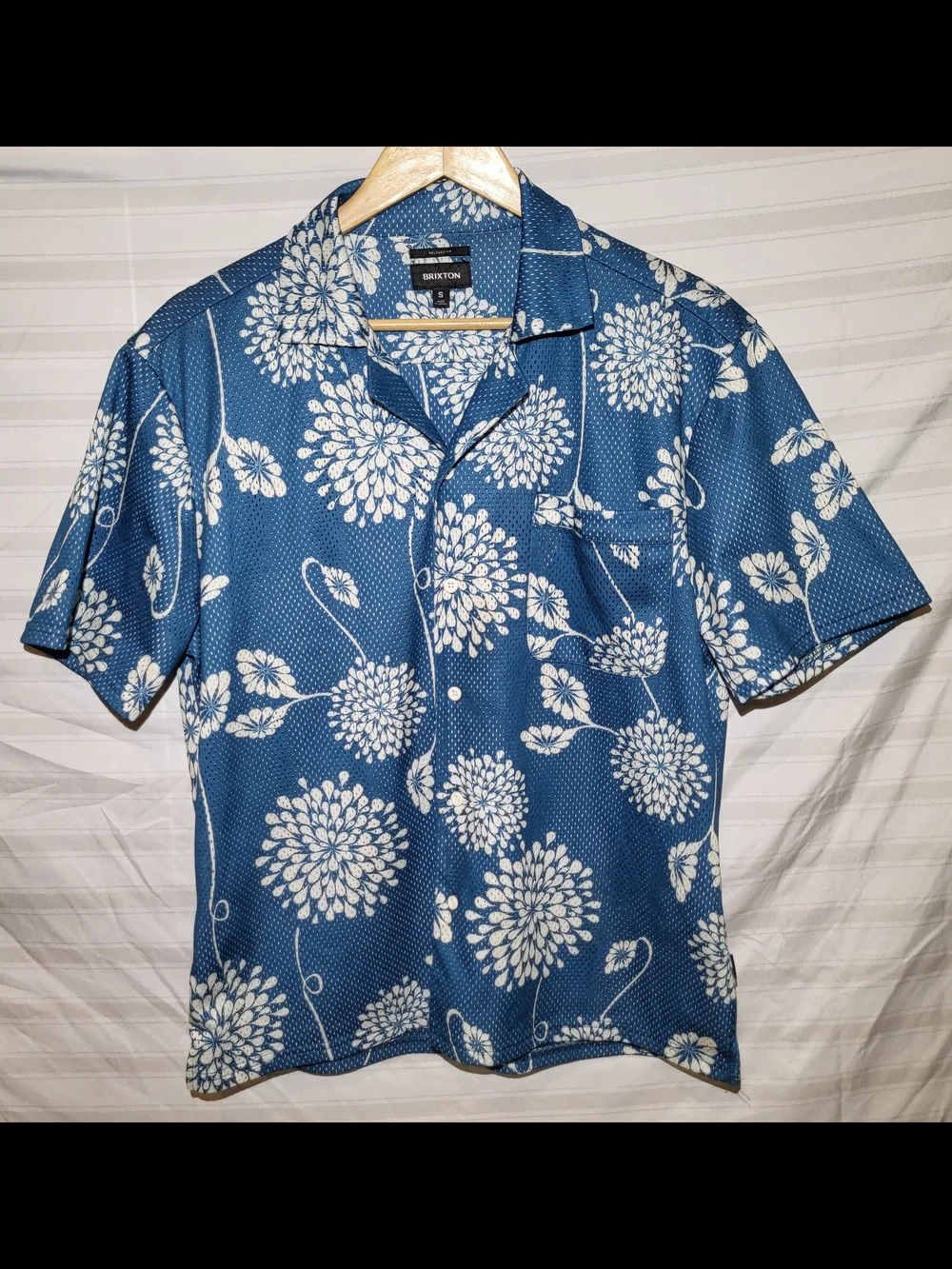 Brixton Men’s Blue Floral Short-Sleeve Shirt